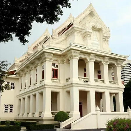 Oyo 568 Art Hotel Hua Lamphong