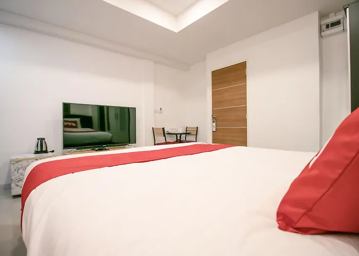 Oyo 568 Art Hua Lamphong