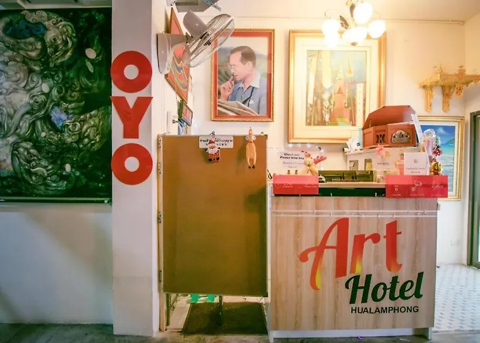 Oyo 568 Art Hua Lamphong 2*