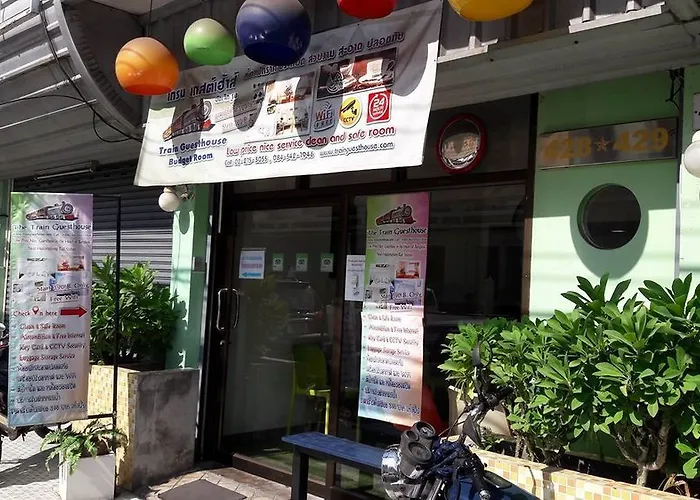 Oyo 568 Art Hua Lamphong מלון 2*