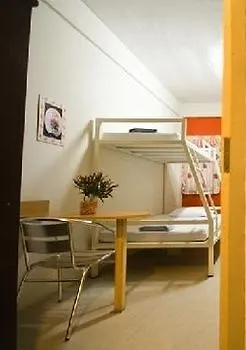 Oyo 568 Art Hua Lamphong מלון